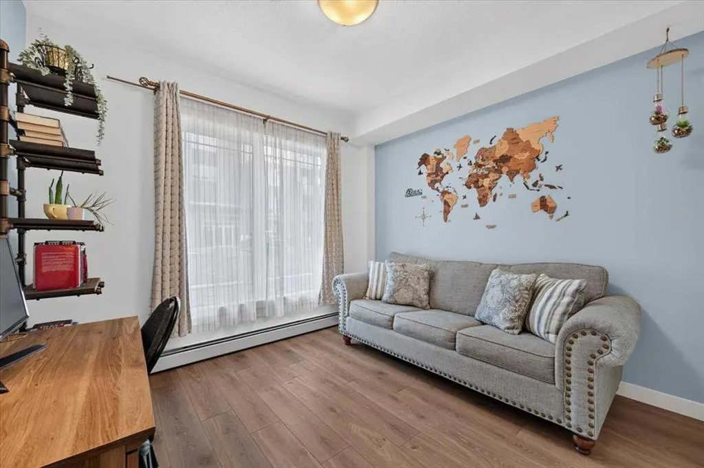 100 Auburn Meadows Manor SE #116