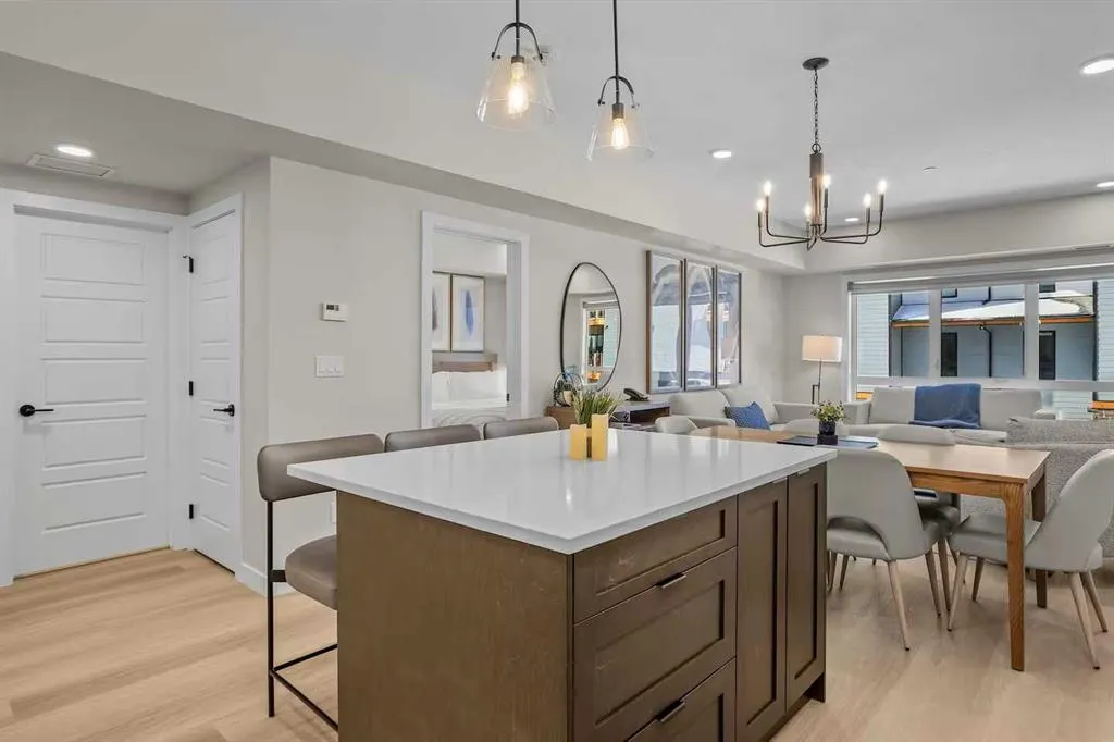 200 2nd Avenue #2216