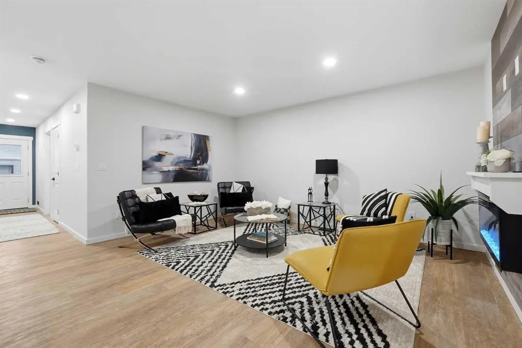 5131 & 5133 52 Street