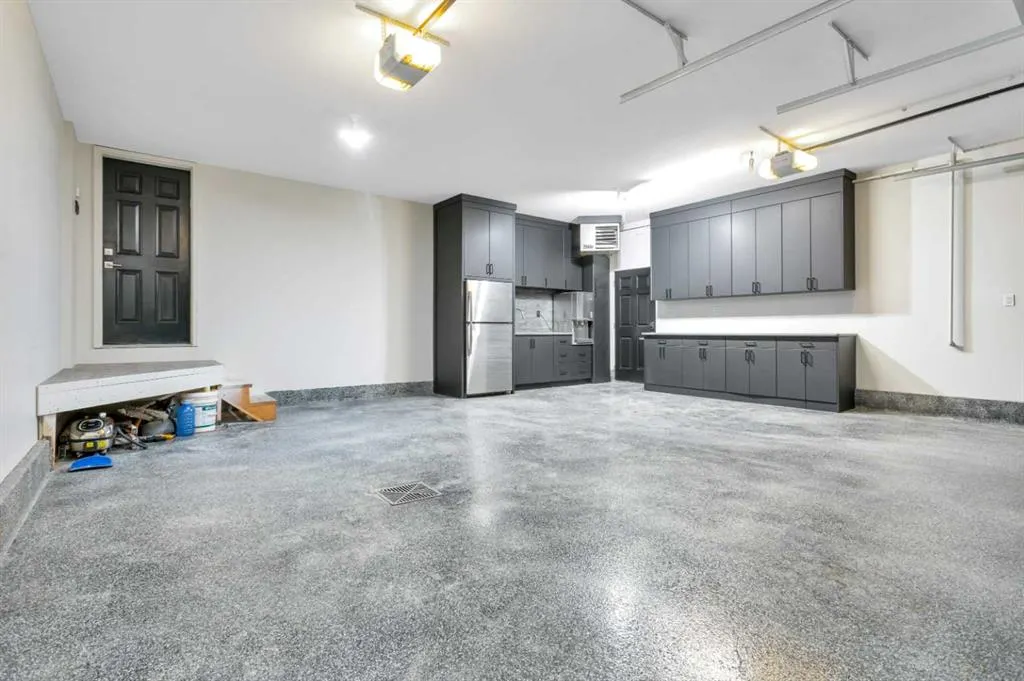 37 Valmont Street