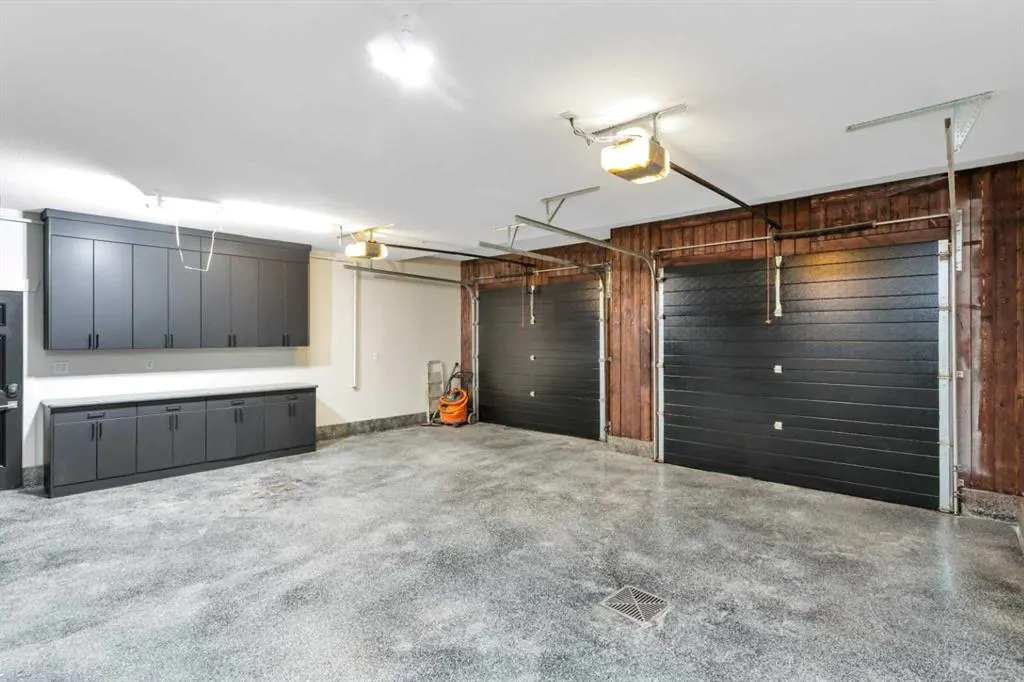 37 Valmont Street