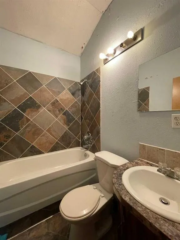 9912 106 Street