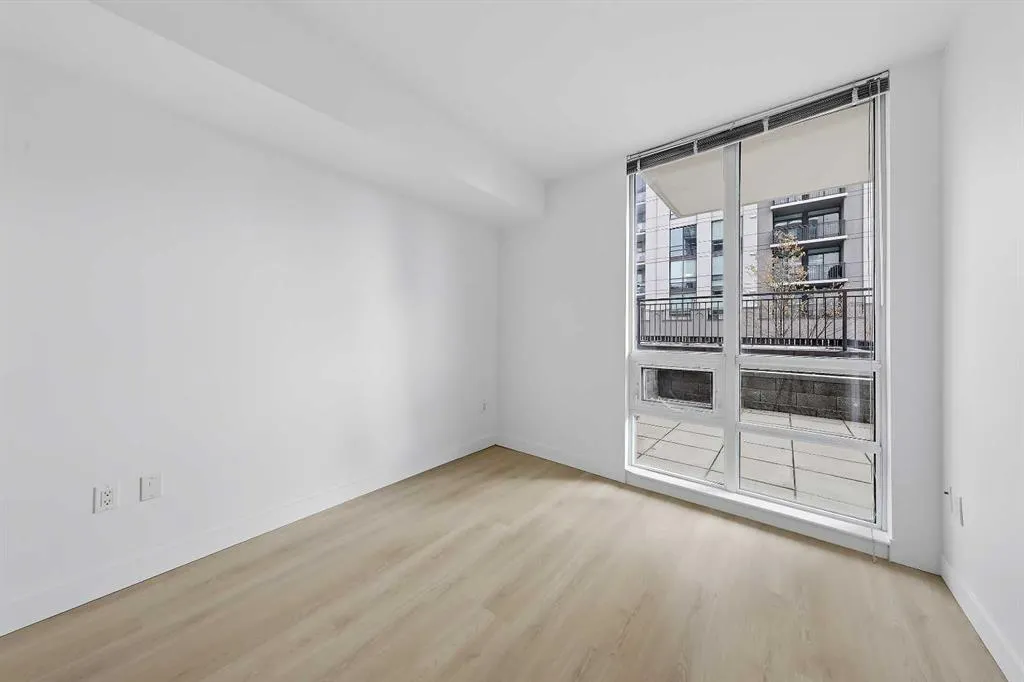 1118 12 Avenue SW #305