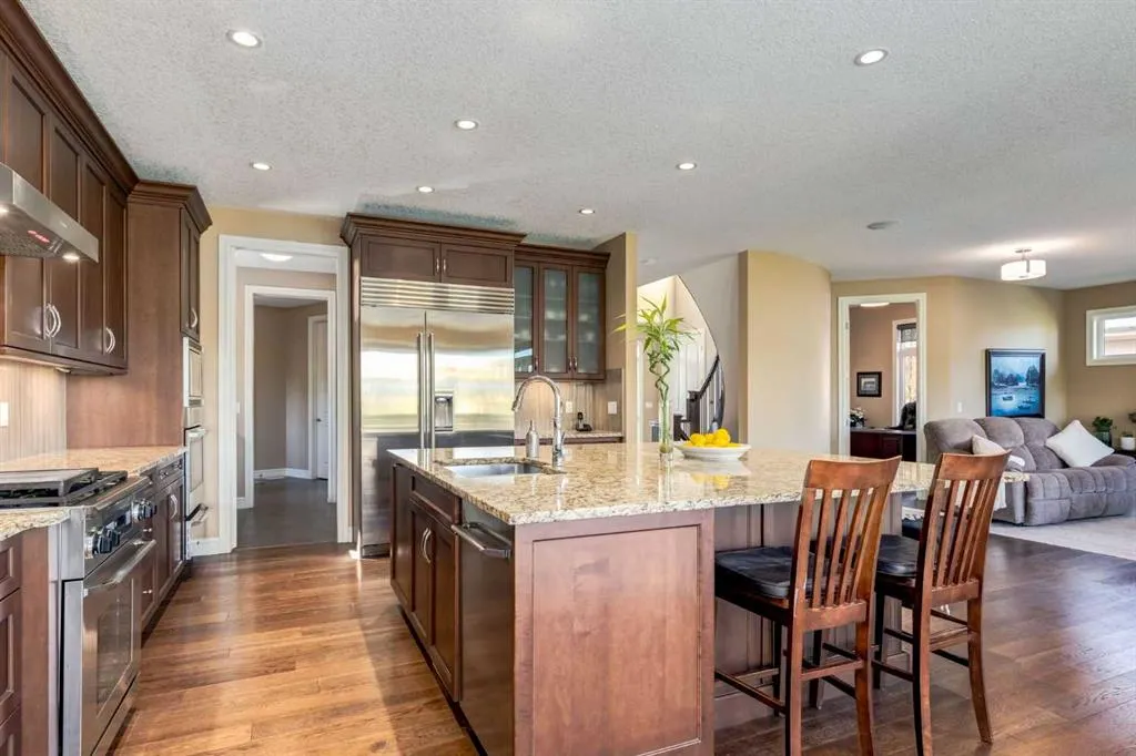 206 Waterside Court