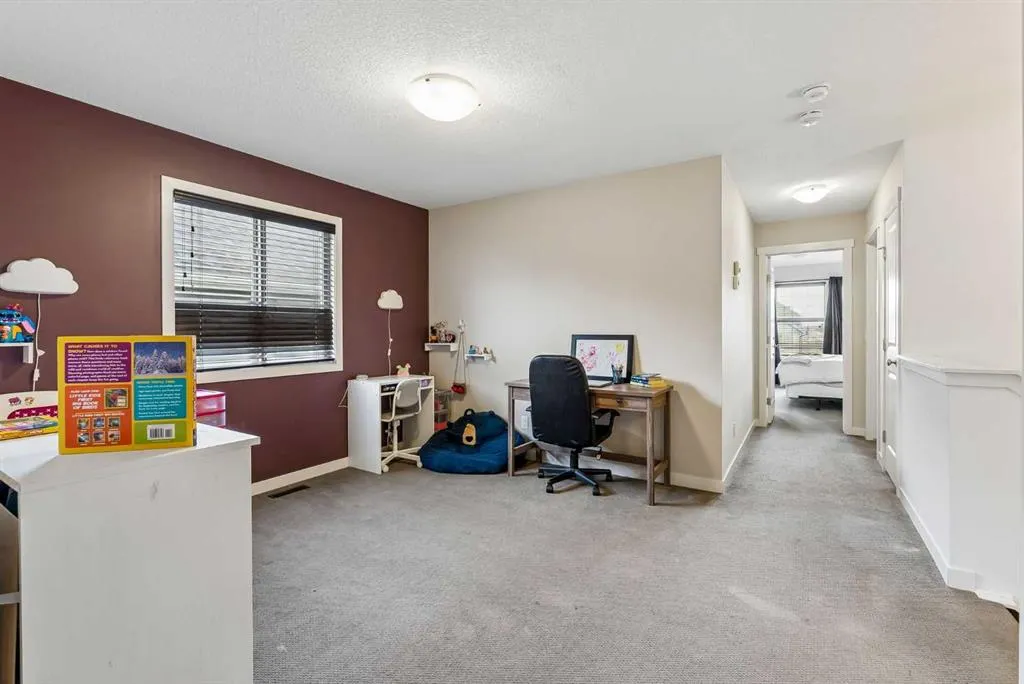 168 Sage Valley Circle NW