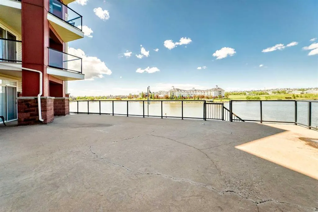 156 Country Village Circle NE #115