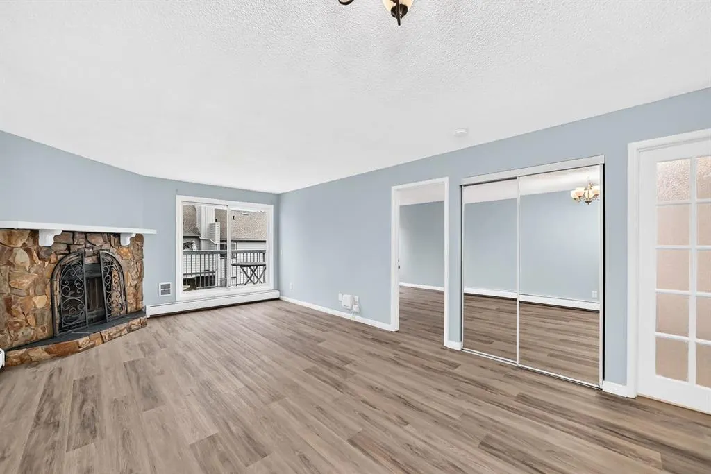 70 Glamis Drive SW #2467