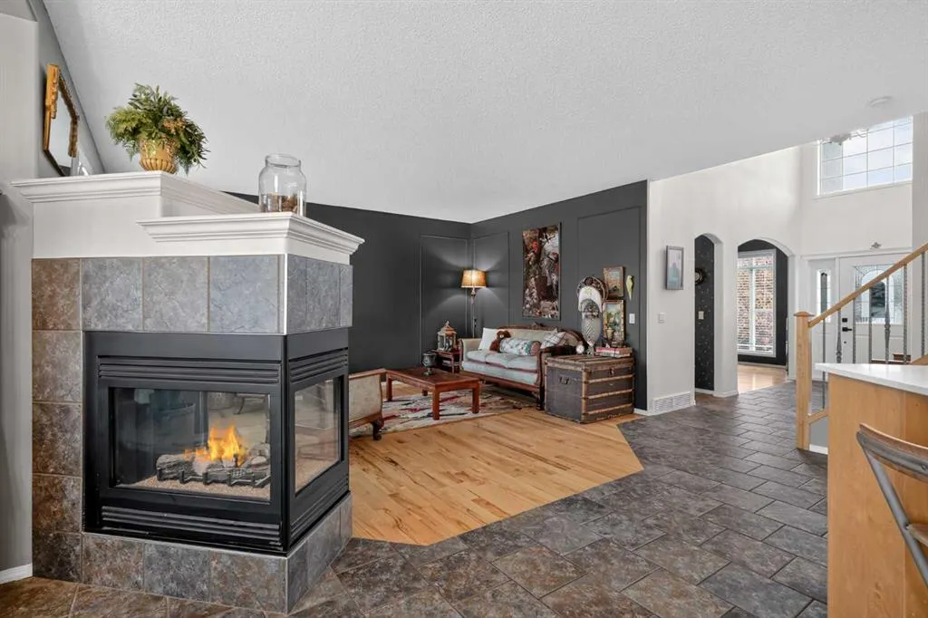 110 Lakeview Shores