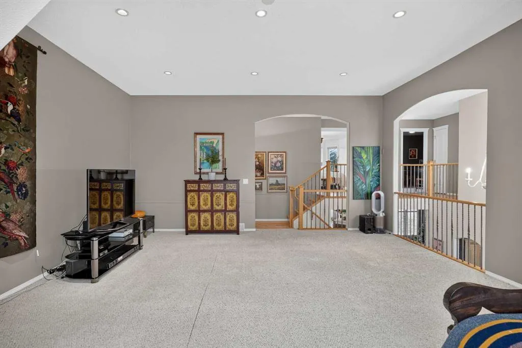 110 Lakeview Shores