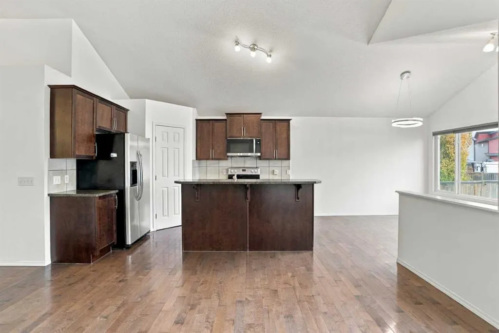 88 Copperstone Gardens SE