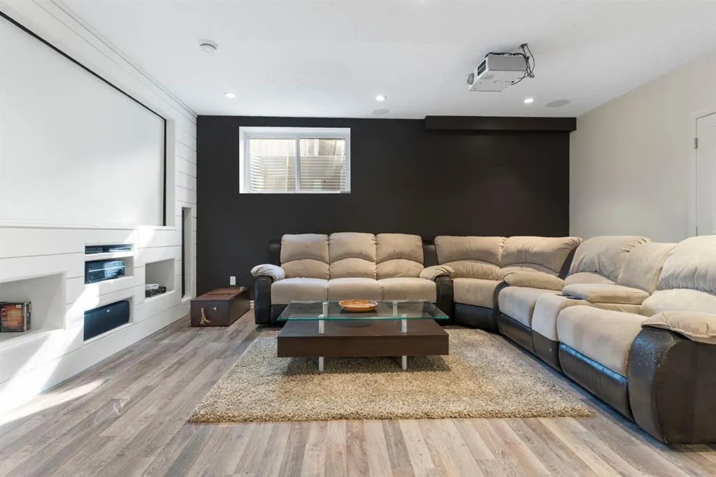 37 Heritage View