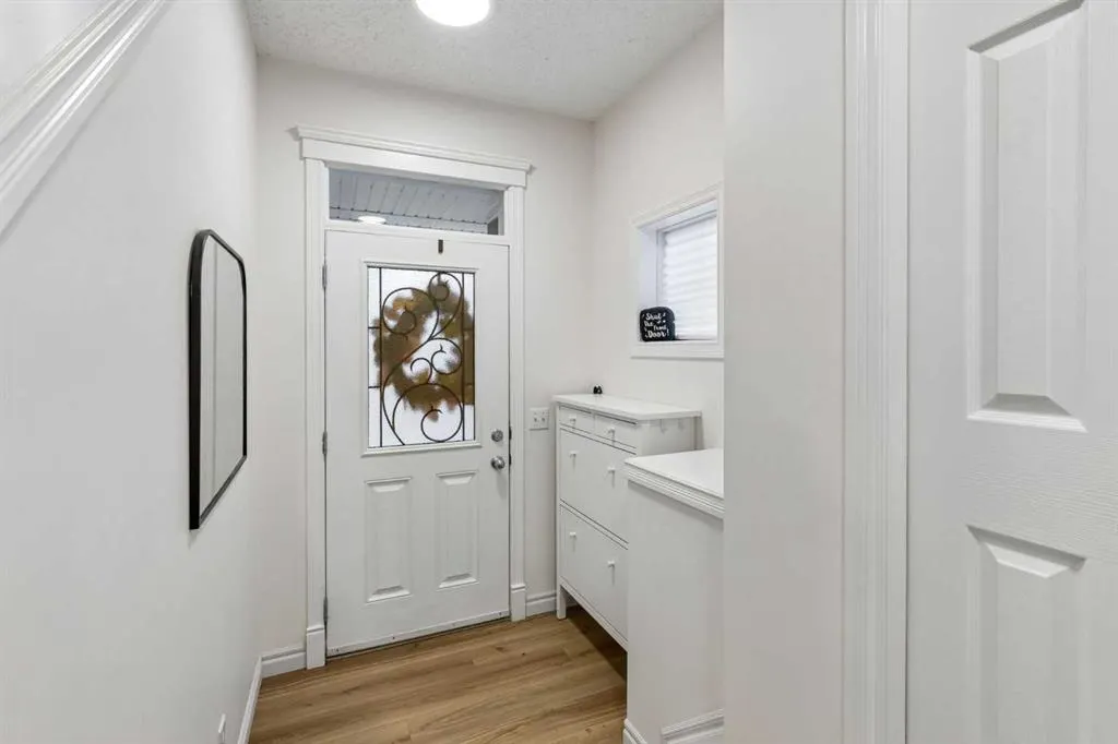 89 Crystalridge Close