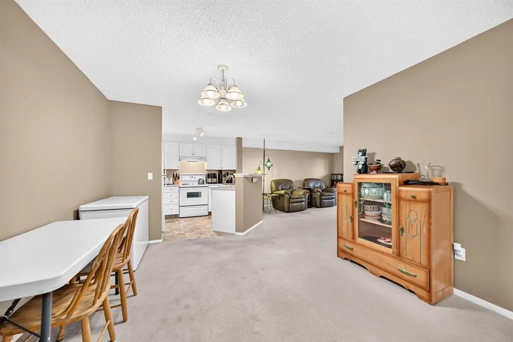 604 8 Street SW #2312