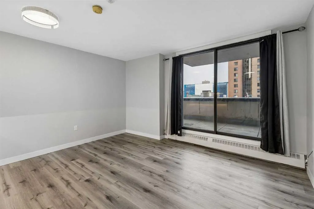 116 3 Avenue SE #304