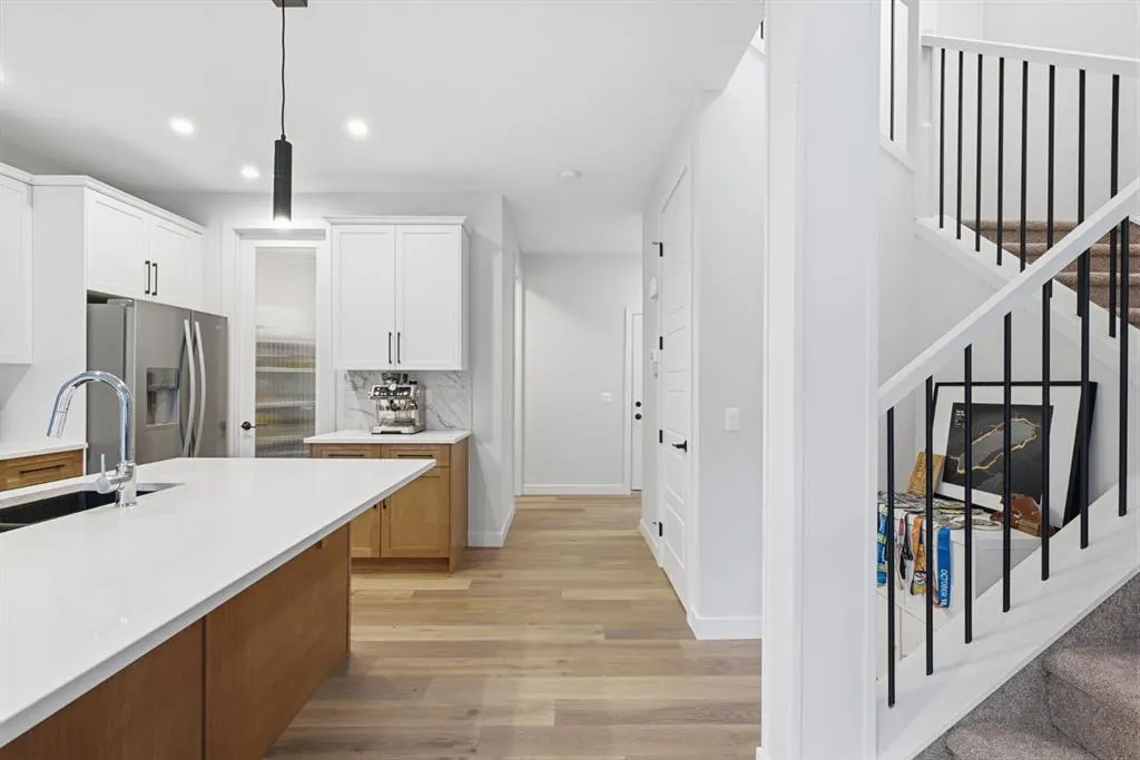 312 Precedence Hill