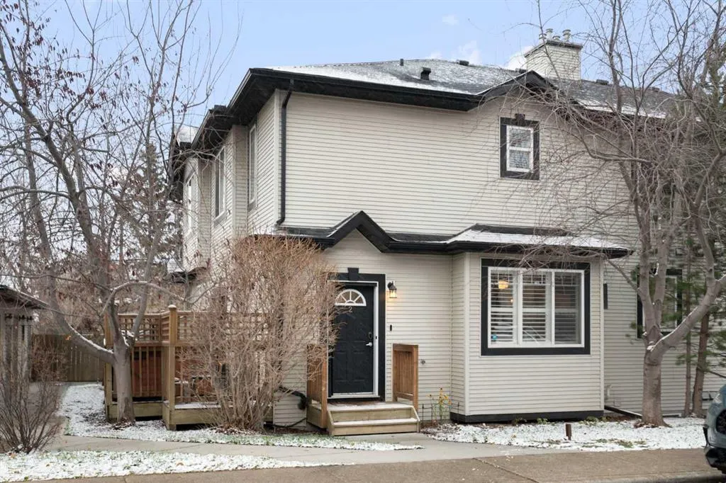 1840 27 Avenue SW #2
