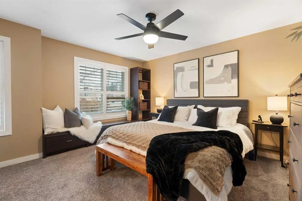 1840 27 Avenue SW #2