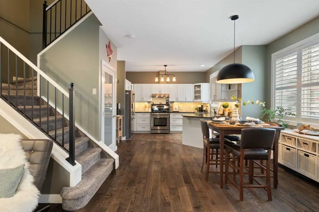 1840 27 Avenue SW #2