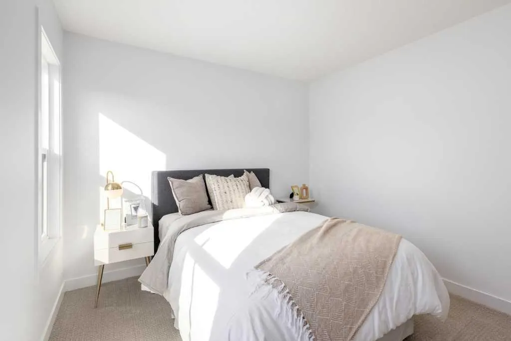 437 Alpine Avenue SW #705