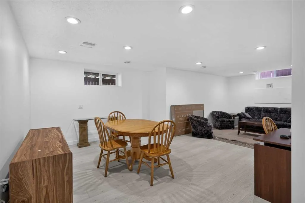 9 Westridge Way
