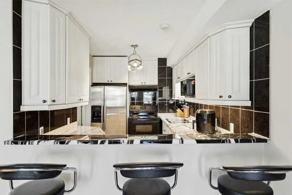 37 Ranch Glen Drive NW