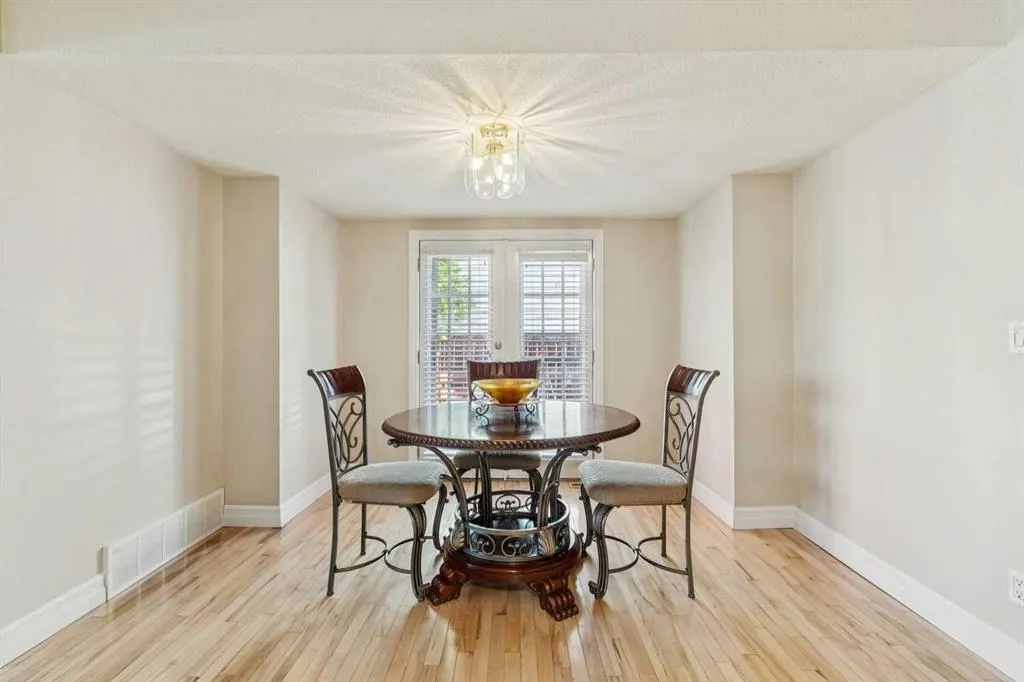37 Ranch Glen Drive NW