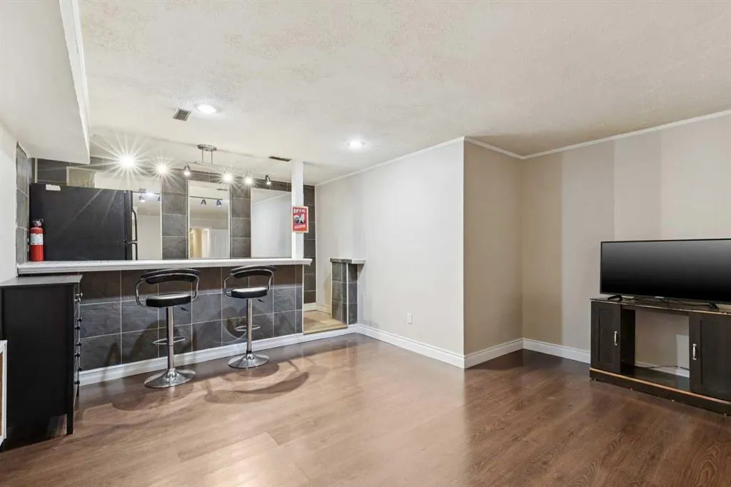 37 Ranch Glen Drive NW
