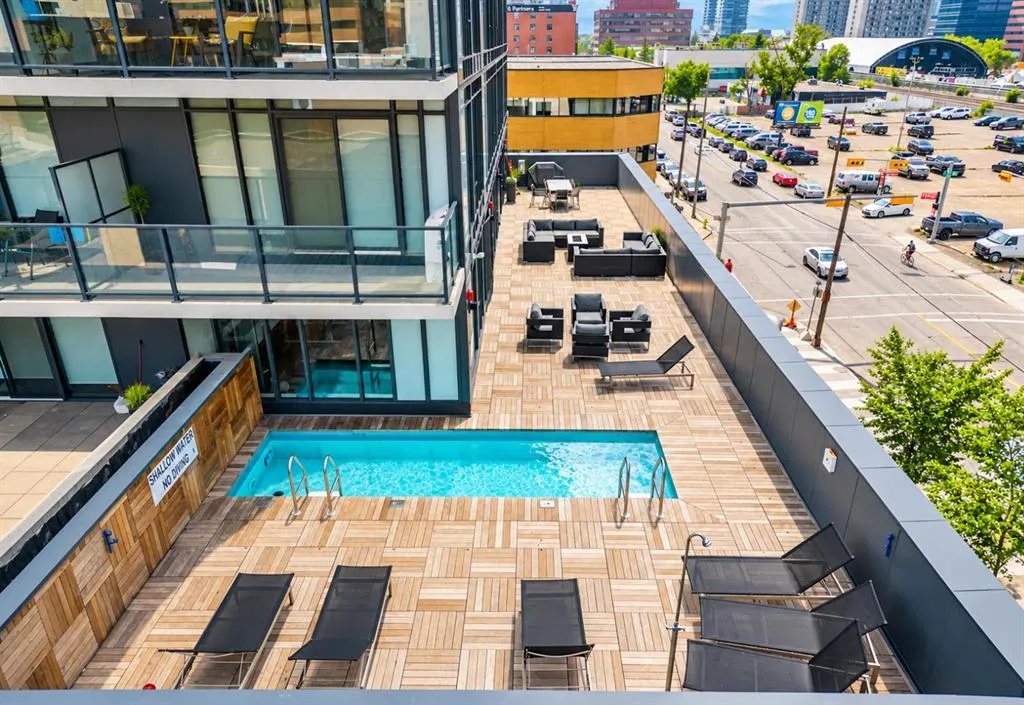 1010 6 Street SW #2206