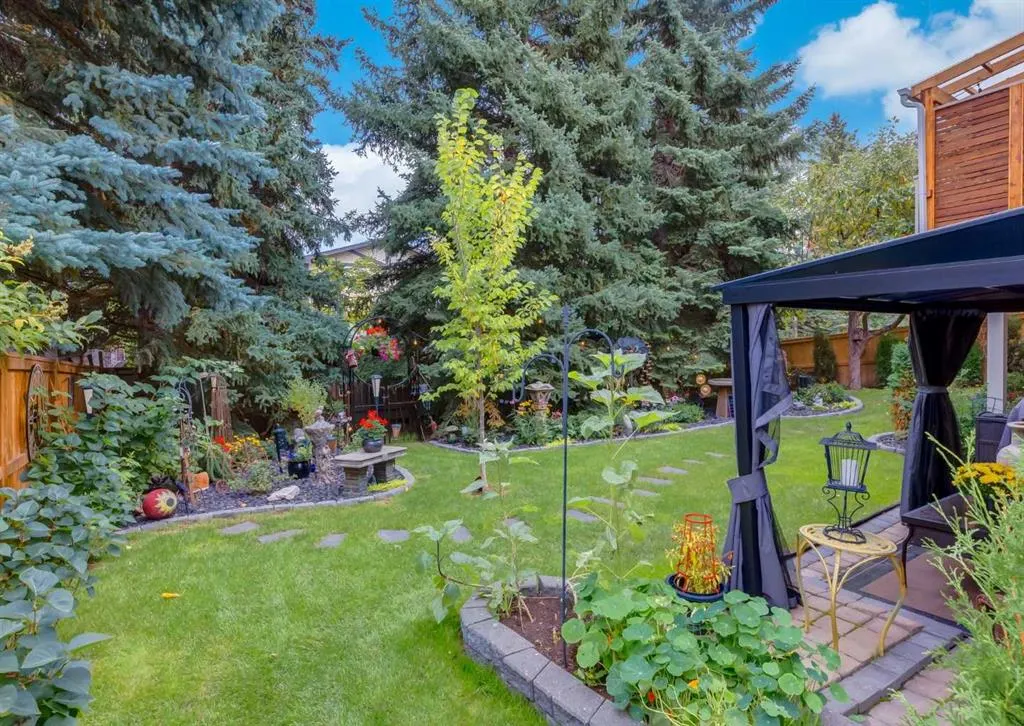 492 Silvergrove Gardens NW