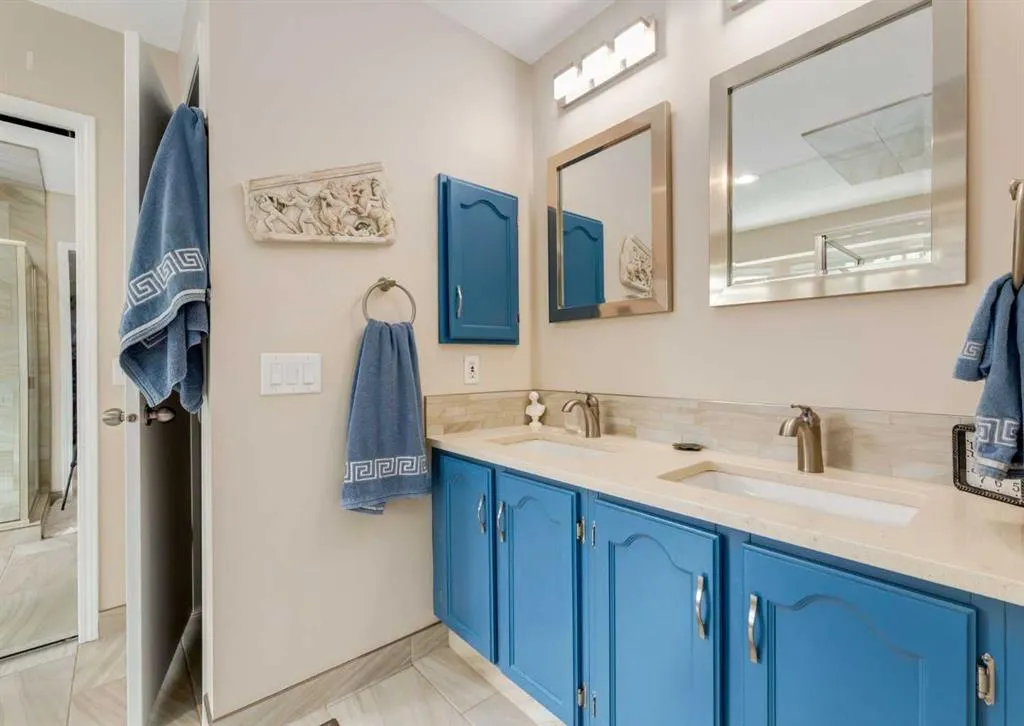 492 Silvergrove Gardens NW