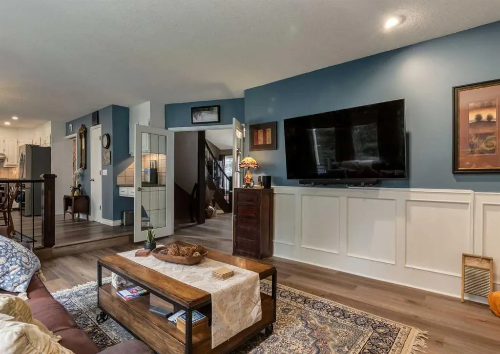 492 Silvergrove Gardens NW