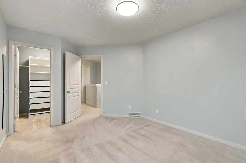 24 Auburn Sound Terrace SE