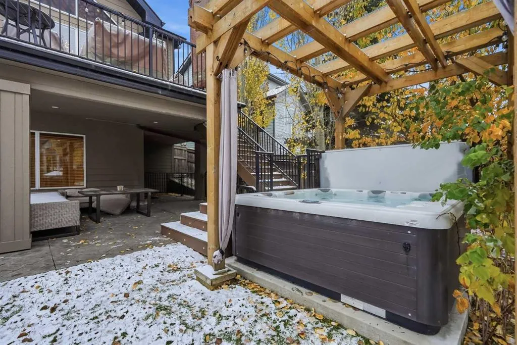 24 Auburn Sound Terrace SE