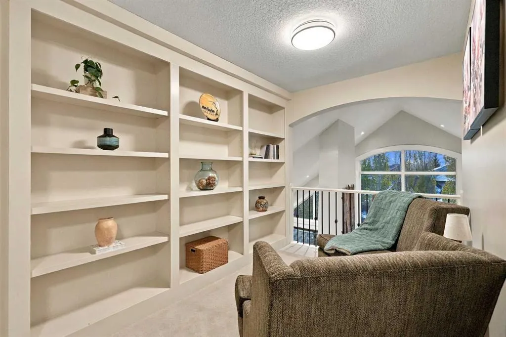 24 Auburn Sound Terrace SE