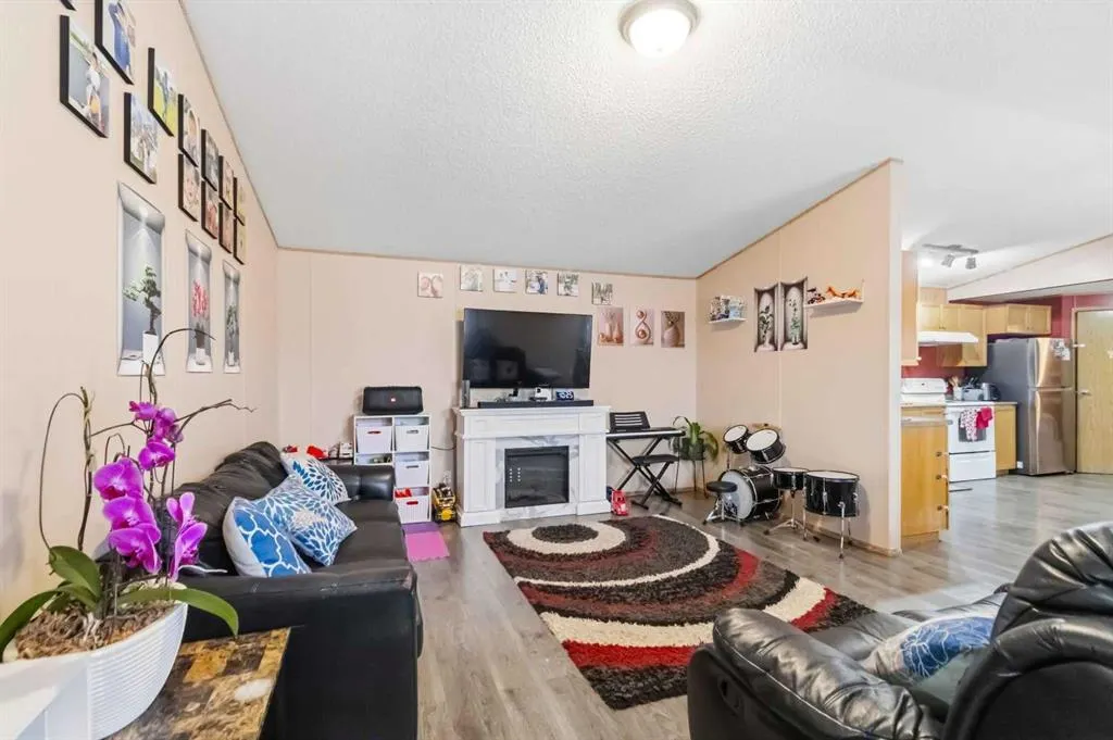 148 Ash Way