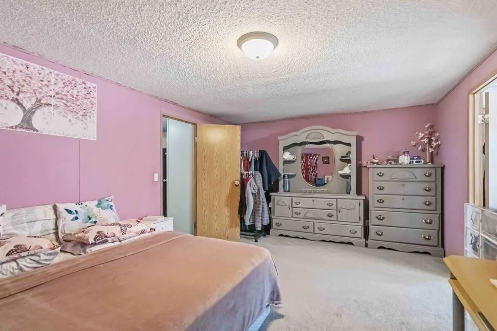 148 Ash Way