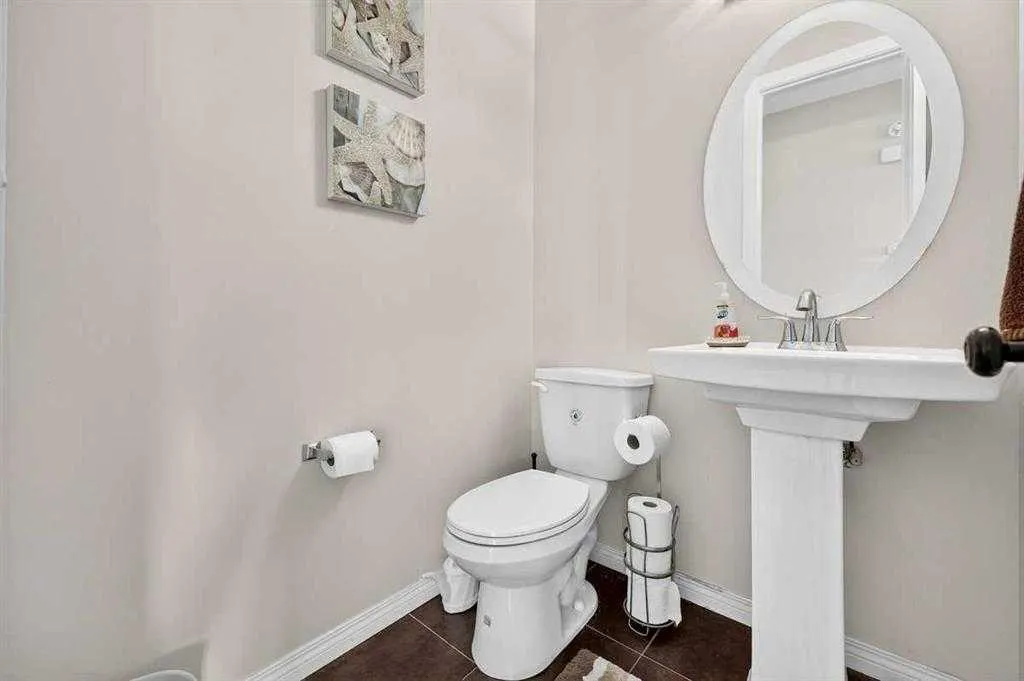 40 Sherwood Manor NW