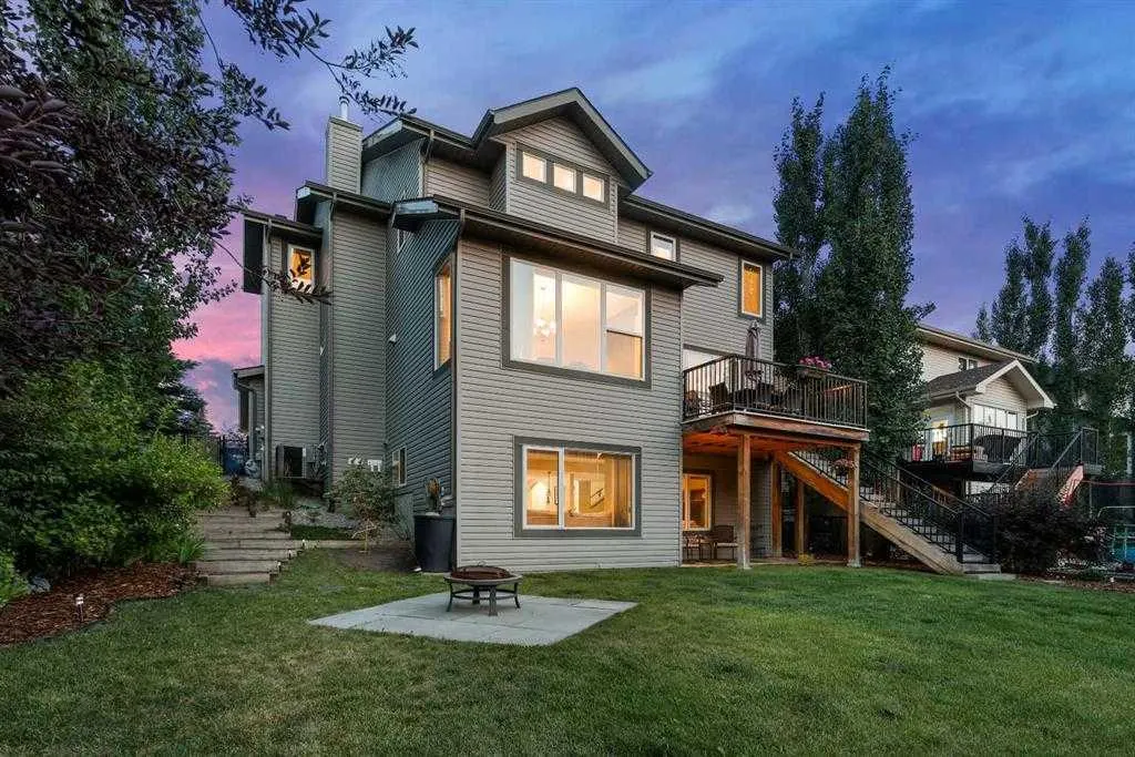59 Elgin Estates Hill SE