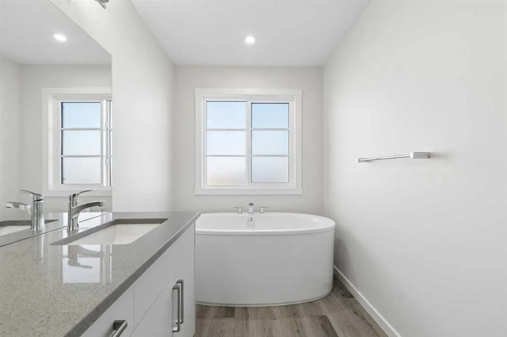 355 Heartwood Gardens SE