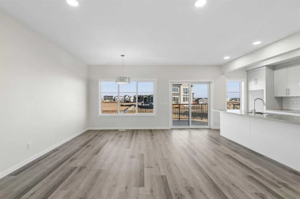 355 Heartwood Gardens SE
