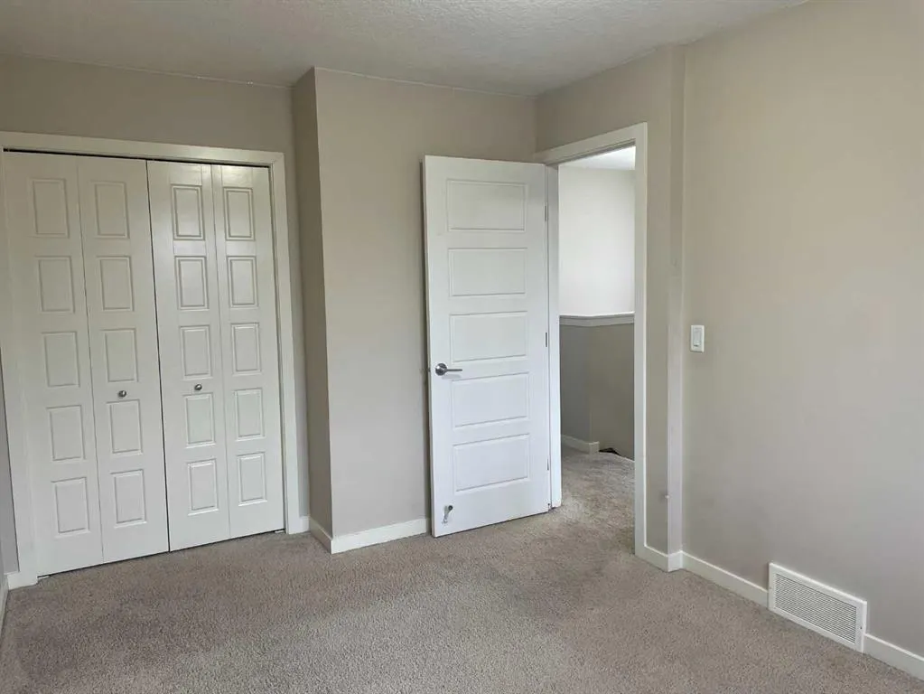 222 Saddlelake Terrace NE
