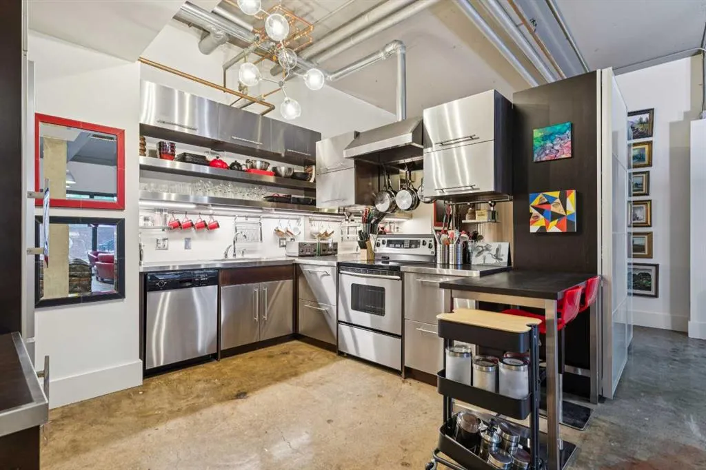 500 Eau Claire Avenue SW #102D