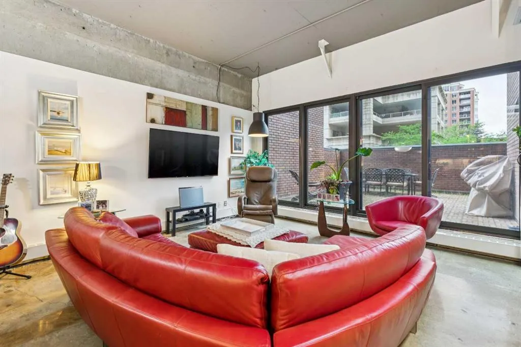 500 Eau Claire Avenue SW #102D