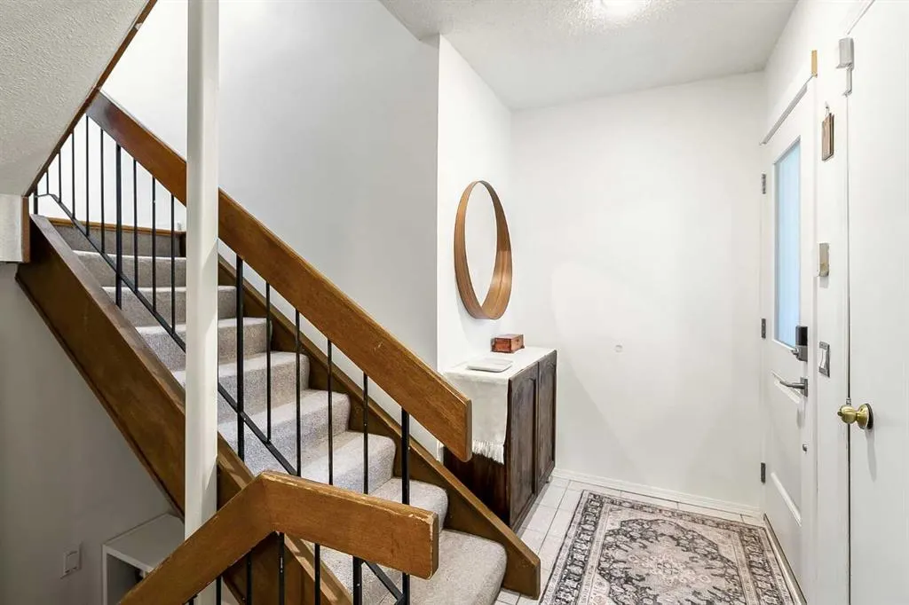 442 Brae Glen Crescent SW