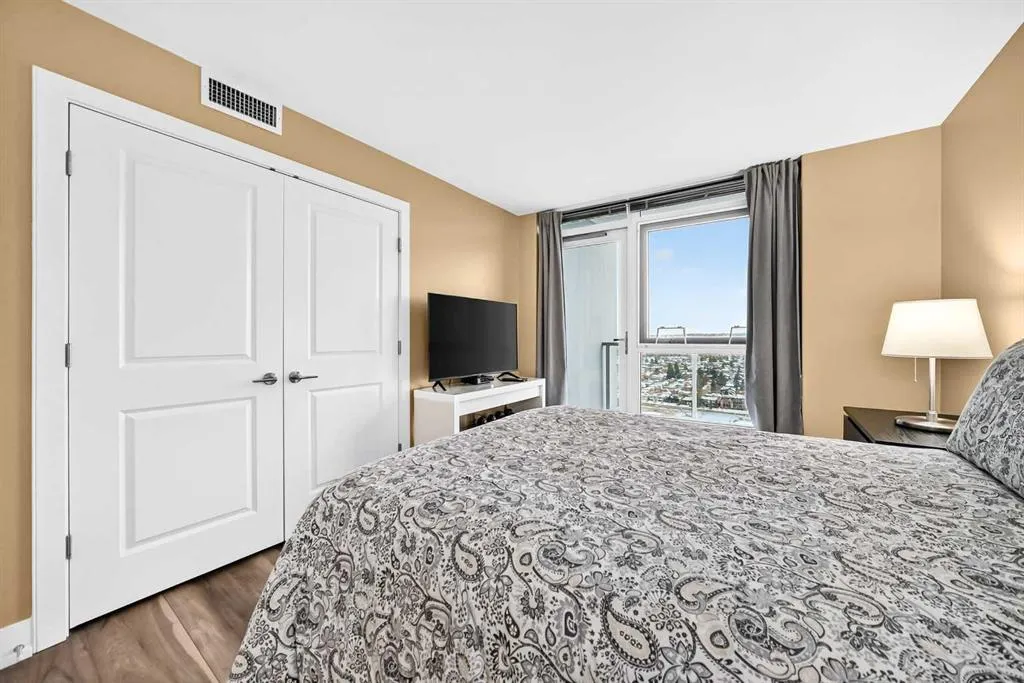 99 Spruce Place SW #2406