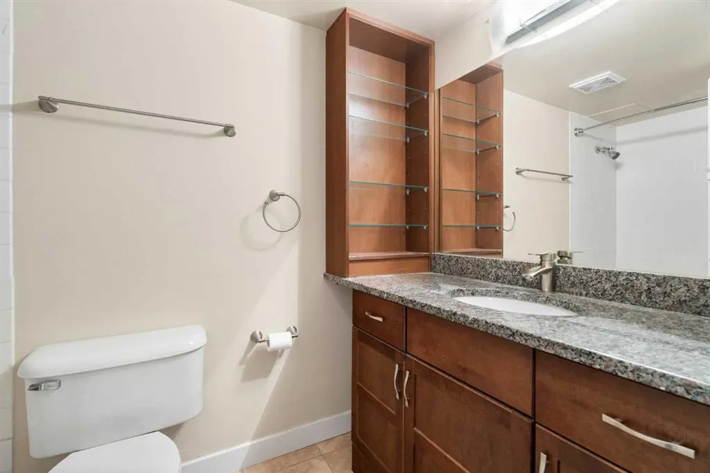 507 57 Avenue SW #304
