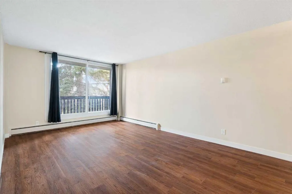 507 57 Avenue SW #304