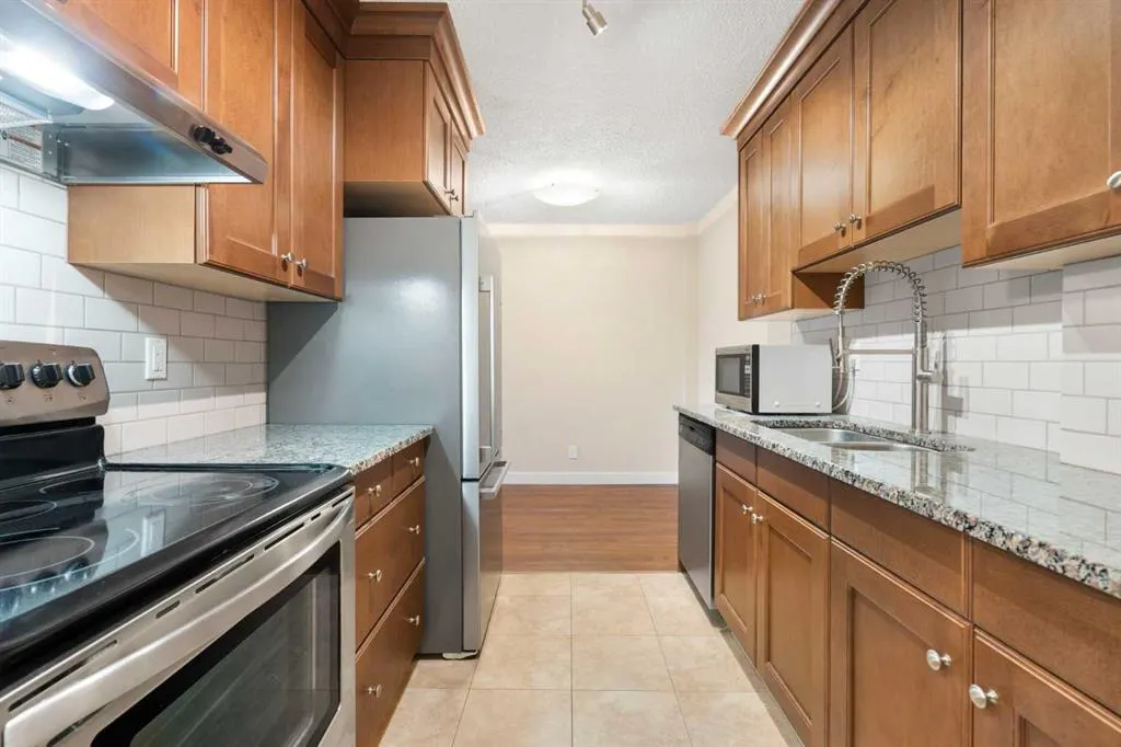 507 57 Avenue SW #304