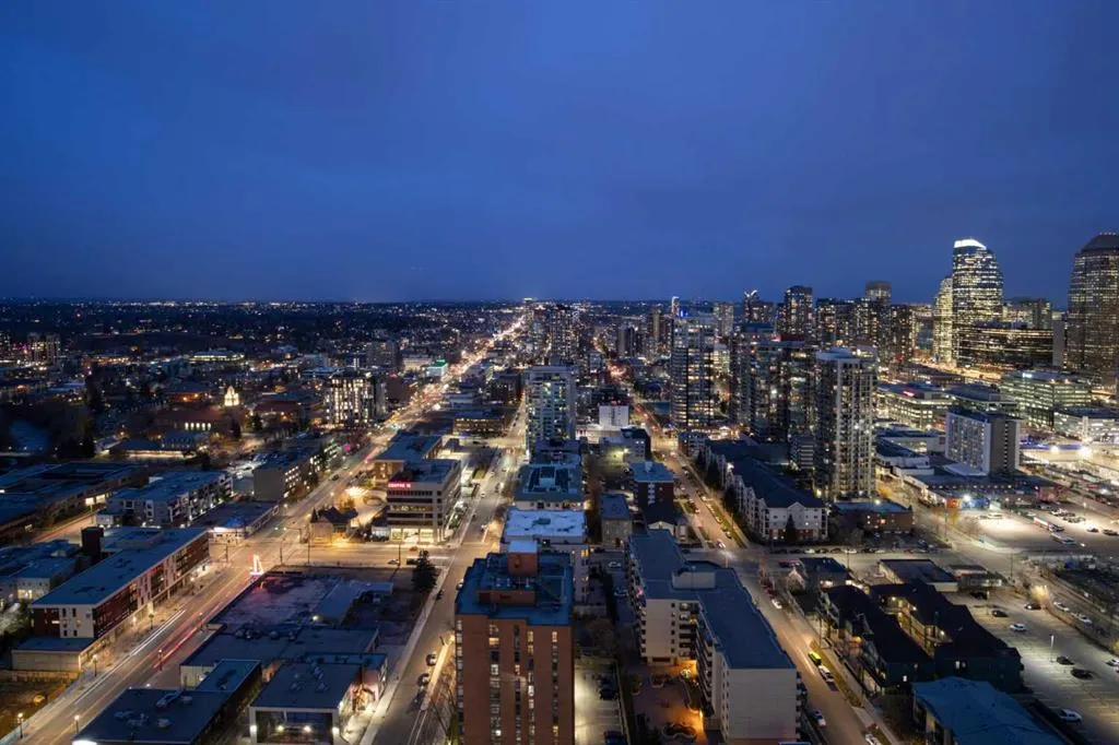 210 15 Avenue SE #3301