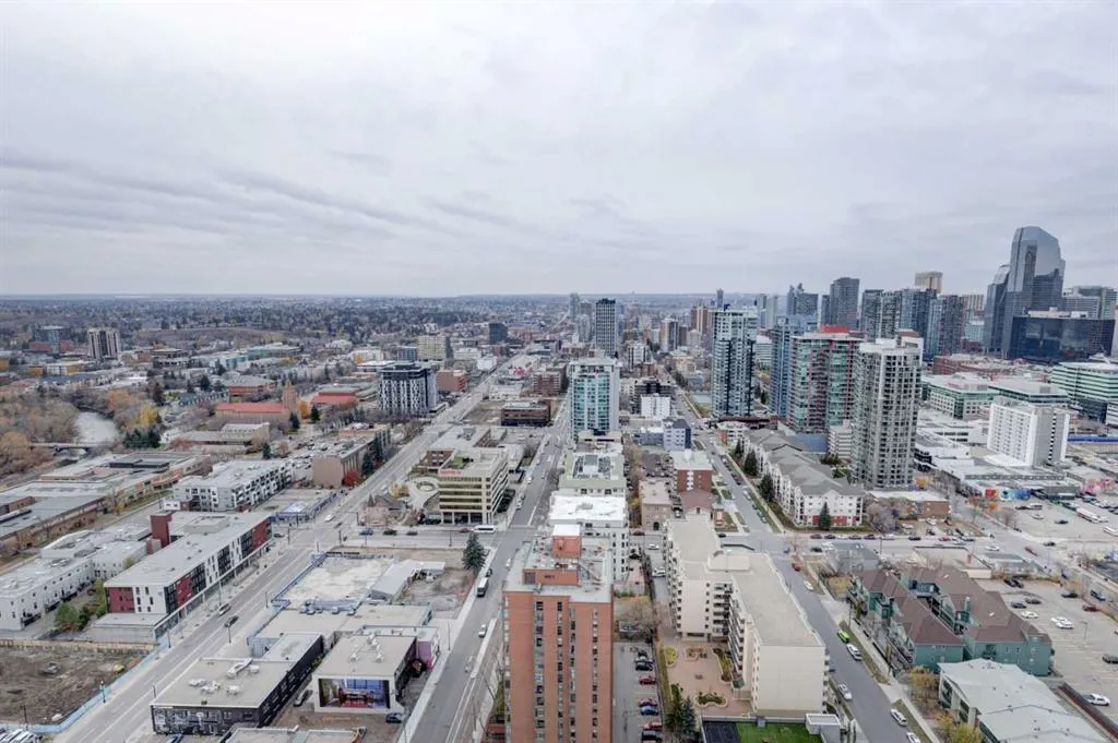 210 15 Avenue SE #3301